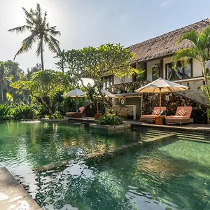 Radha Phala & Ubud