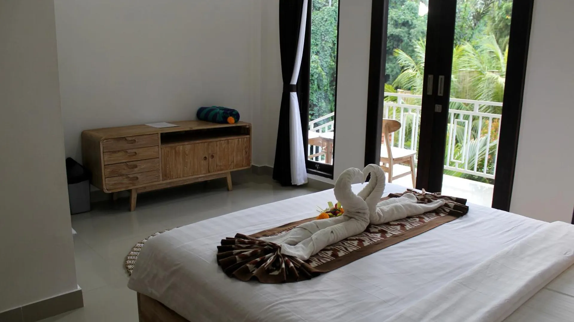 Hanaka Riverside Ubud Indonesia