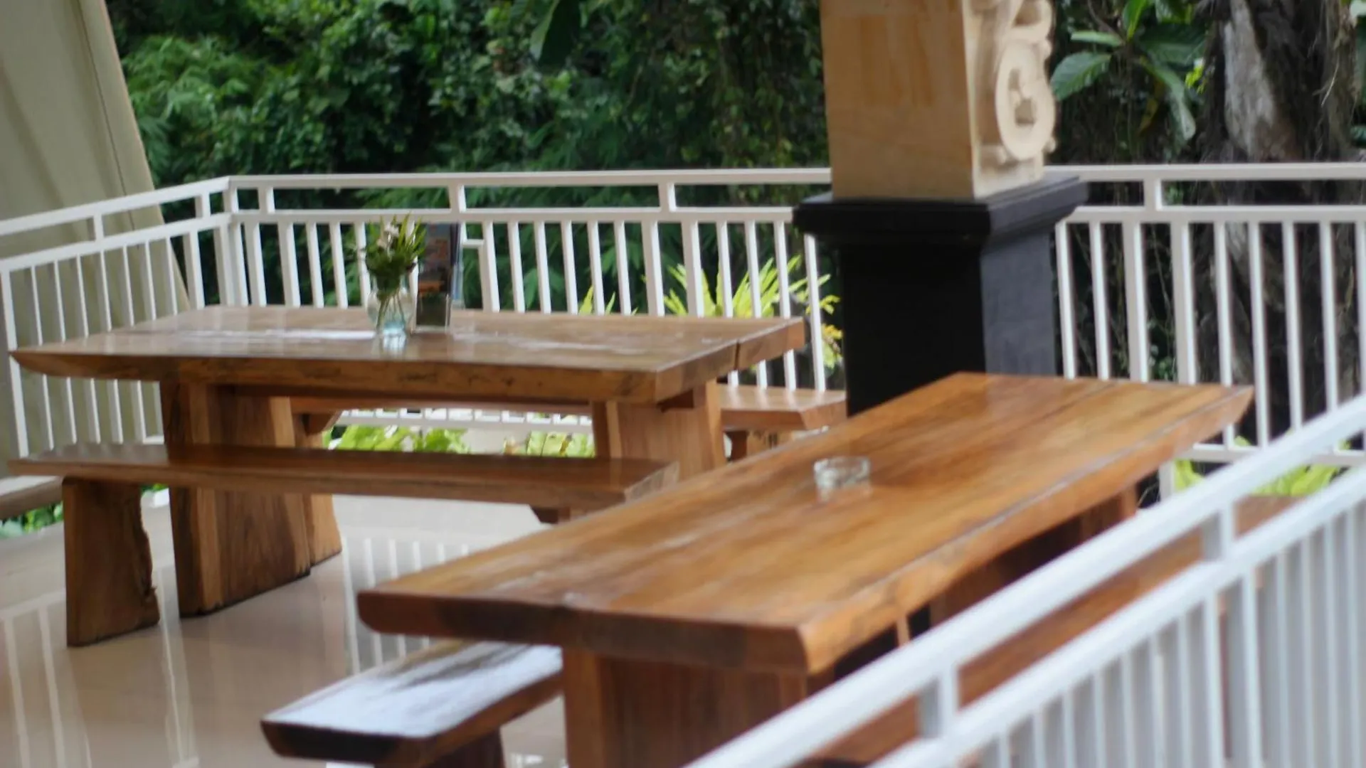 Guest house Hanaka Riverside Ubud