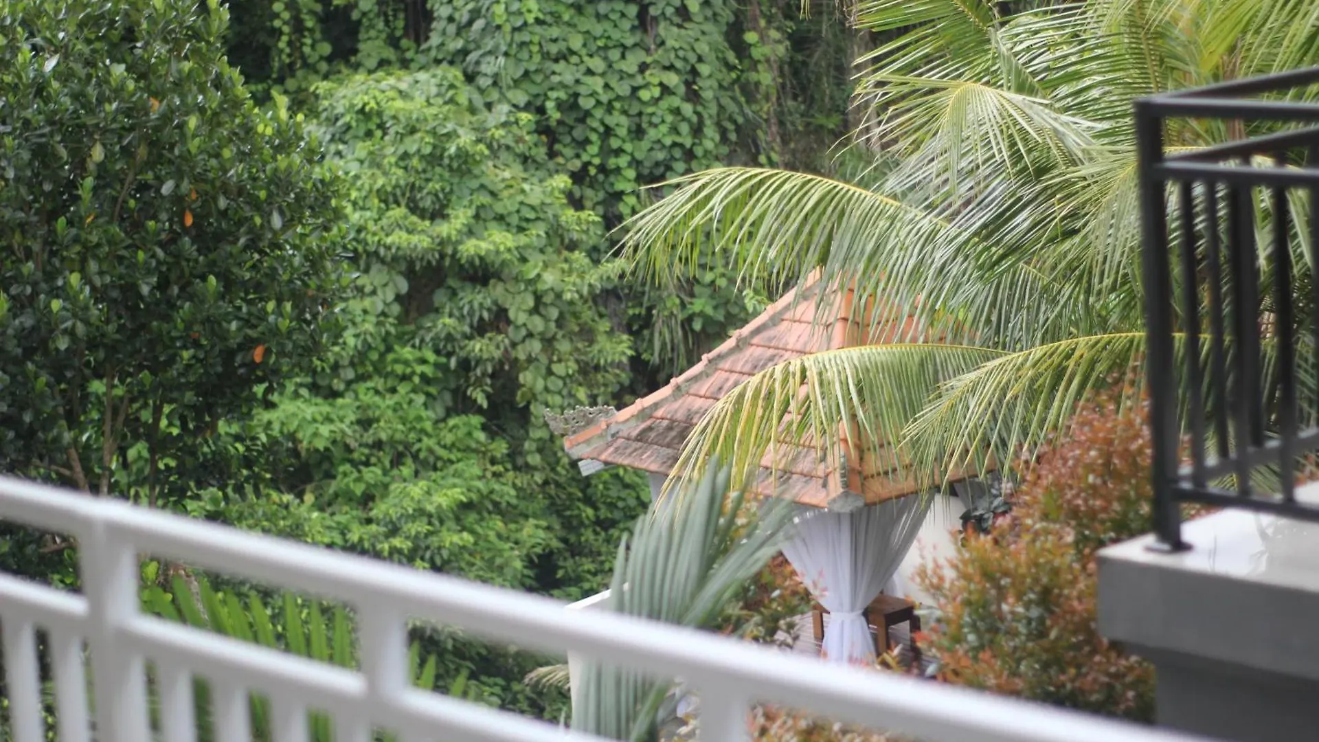 Guest house Hanaka Riverside Ubud Indonesia